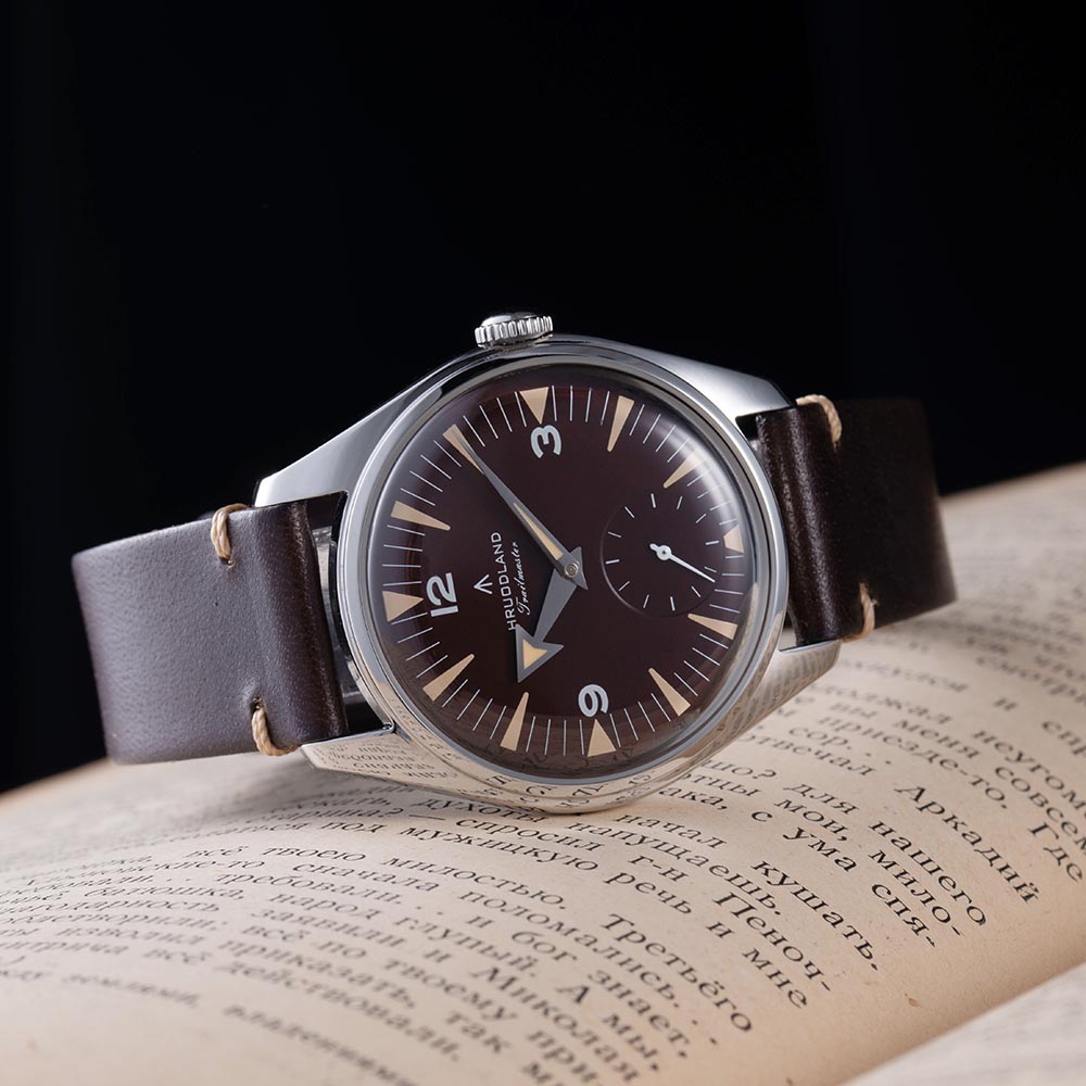 HRUODLAND Vintage Field Watch  - đánh giá và giá Vintage Digital Watch